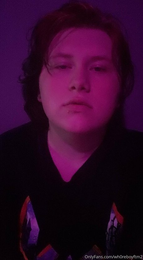 ftmincubus2 onlyfans model images