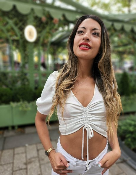 amayasornioficial xxx onlyfans