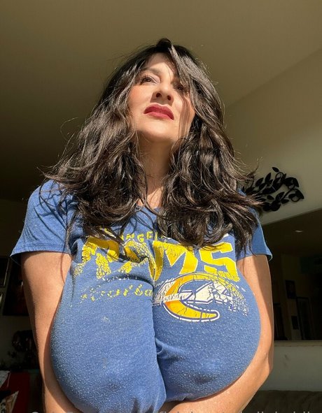 official antonellakahllo only fans.