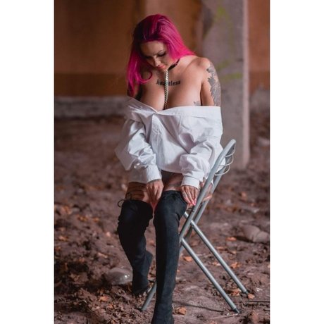 Dzsenifer Vajai leaks onlyfans