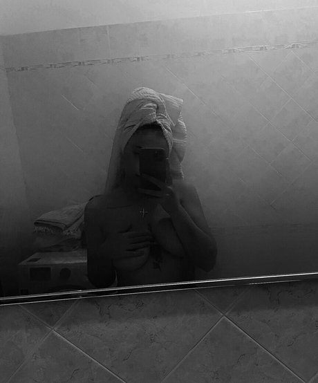 Sara Secciss nudes leaked onlyfans