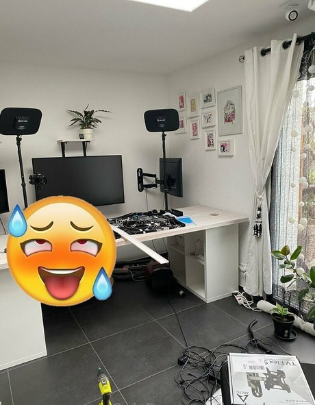 LeahObscure onlyfans joi