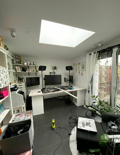 LeahObscure onlyfans pictures