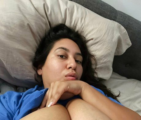 roserayyunlocked onlyfans de