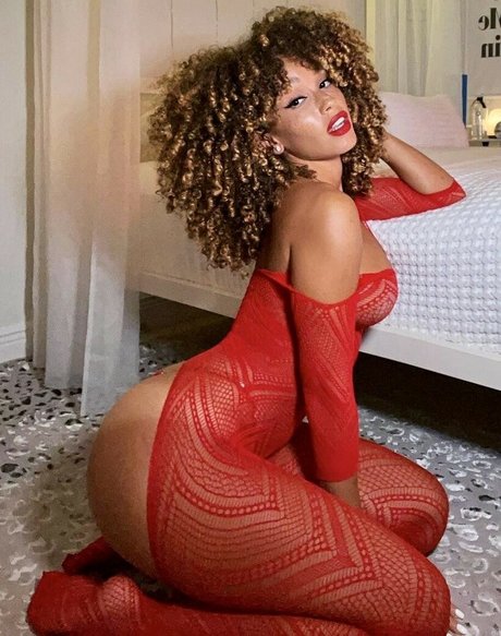 tazsangelsuncensored onlyfans striptease