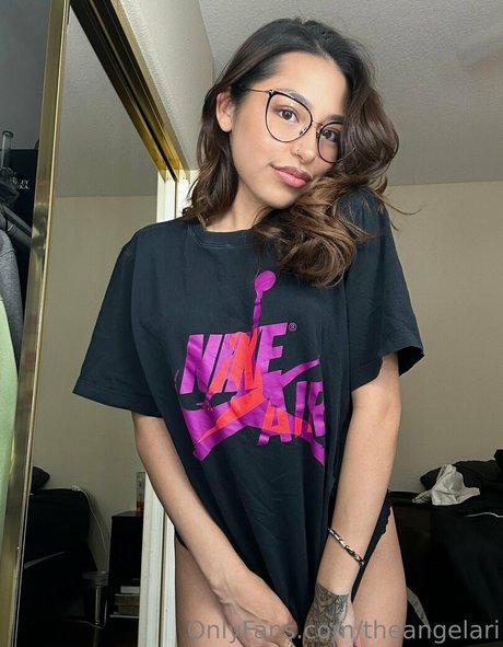 theangelari onlyfans tits