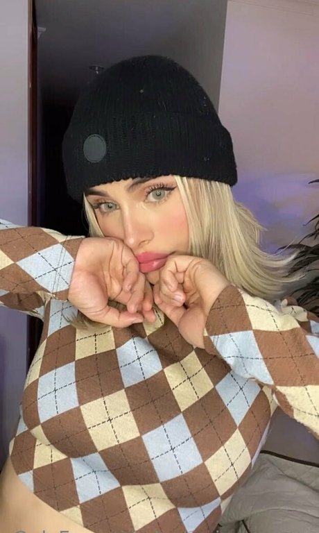 antonia savatto onlyfans desnuda