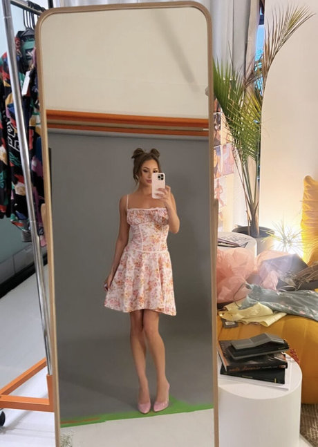 Royalwednesday onlyfans leaked free