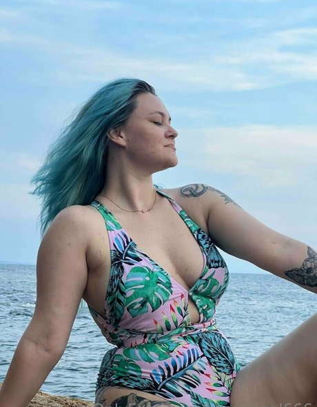 cheerleader onlyfans xxx portrait