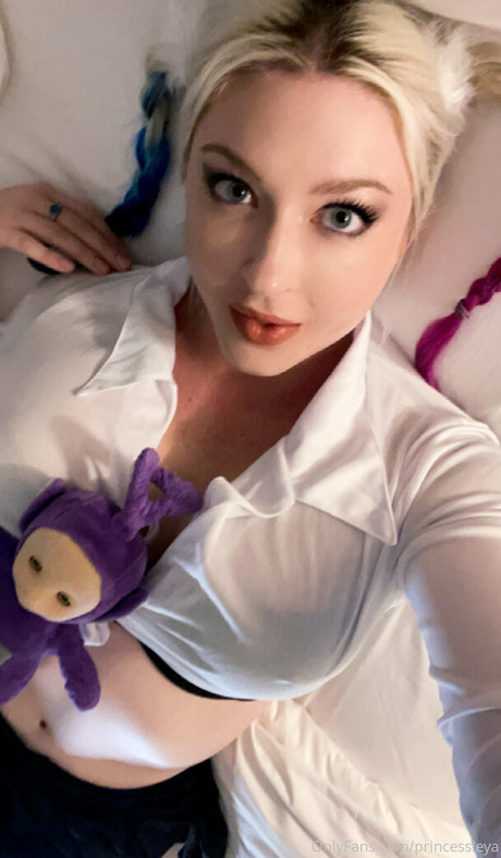 princessleya onlyfans xx