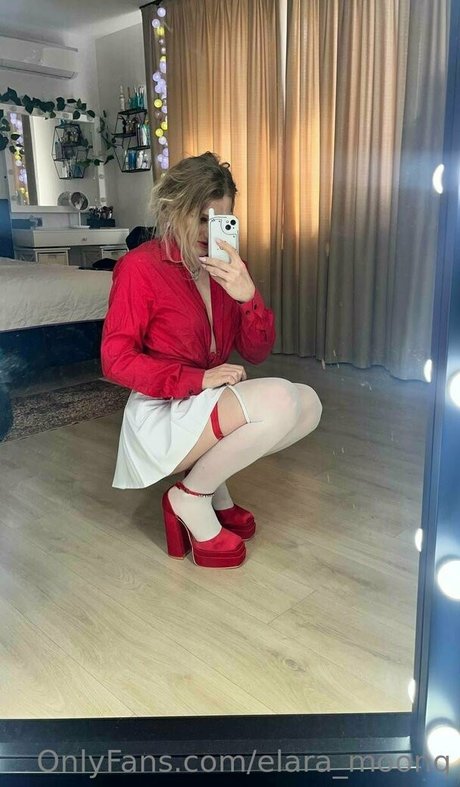 influencer girls onlyfans nude portrait