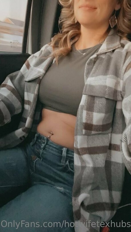 hotwifetexhubs leaked porn onlyfans