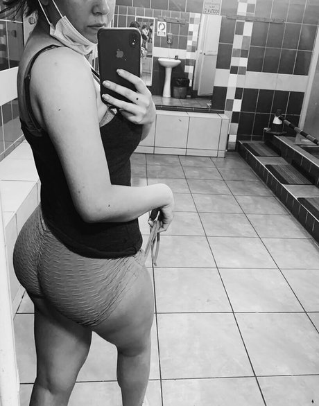 iamanothergirl onlyfans free porn