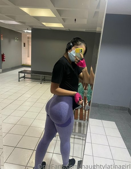 naughtylatinagirl boobs onlyfans