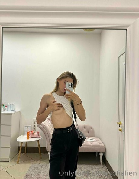 sofialien leaked onlyfans pictures