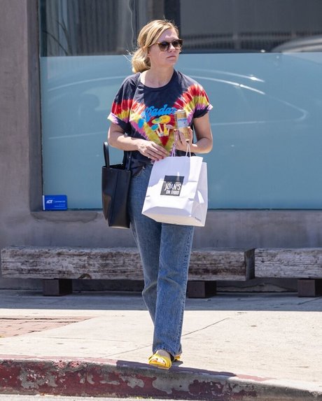 Kirsten Dunst Profile pic