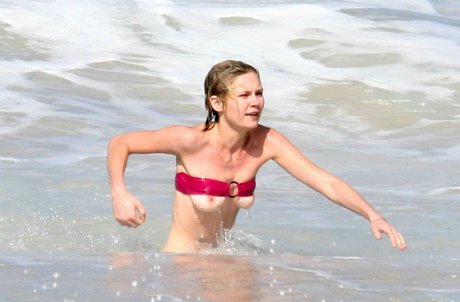 Kirsten Dunst onlyfans leaked pics