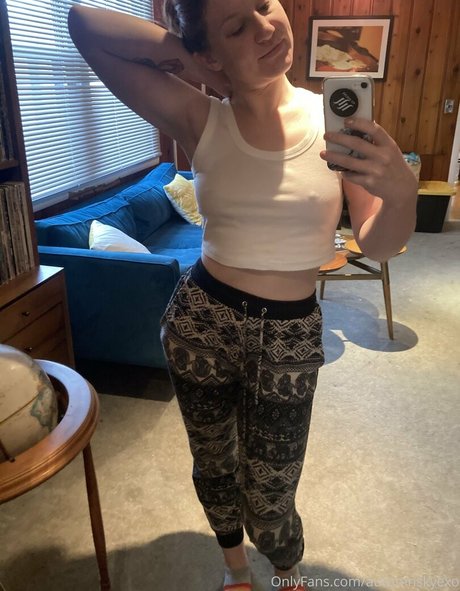 autumnskyexo onlyfans leaks free