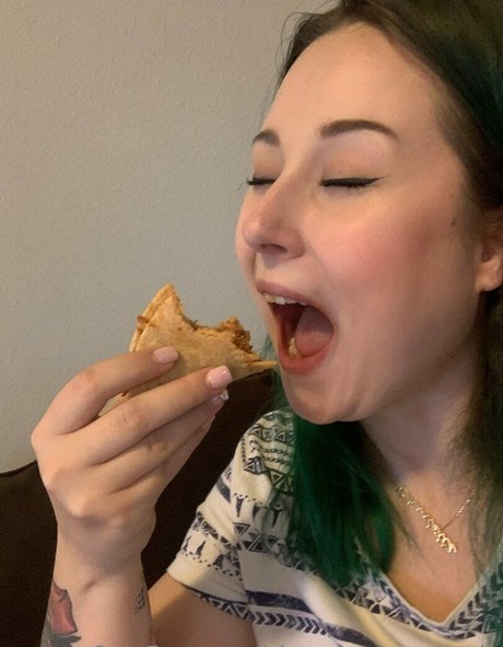 big tits cougar onlyfans porno image