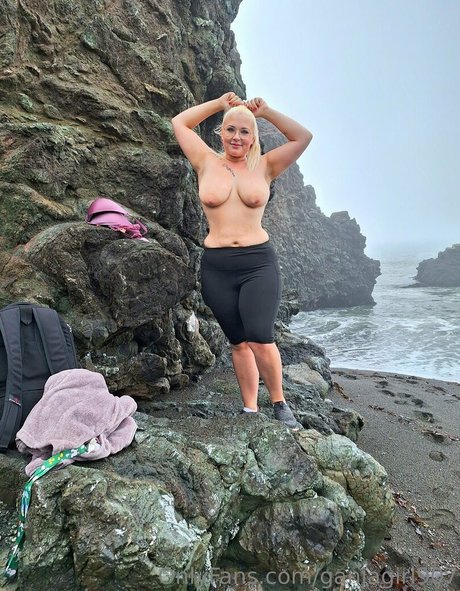 ganjagirl907 onlyfans naked pics