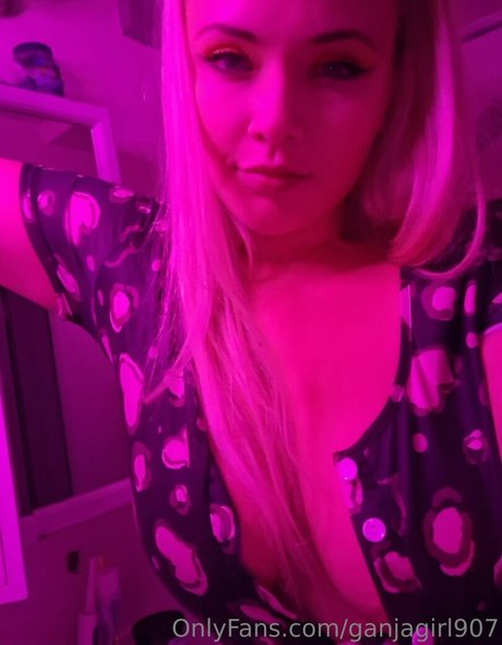 ganjagirl907 onlyfans nude leak