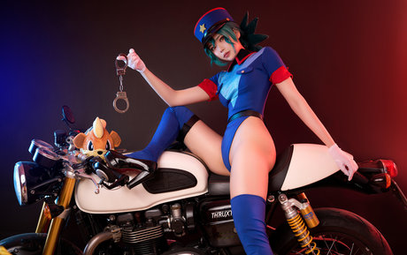 ZinieQ Cosplayer only fans leaked