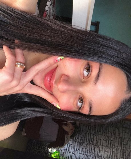 Luana Moraes onlyfans nudes porn