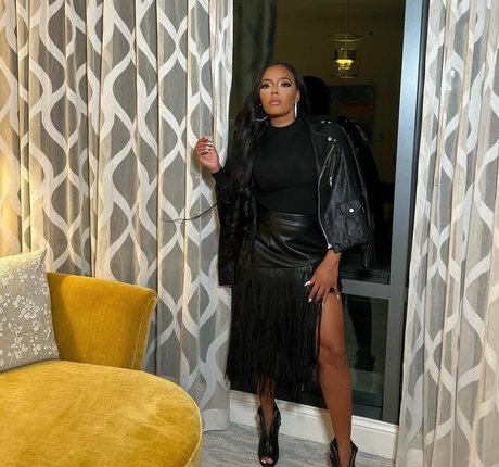 Angela Simmons onlyfans leak sex