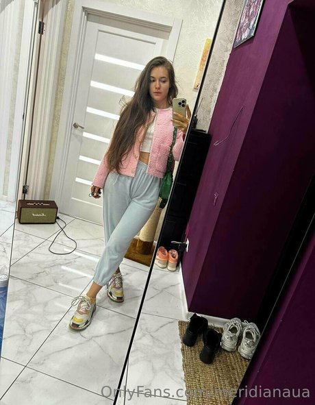 meridianaua onlyfans strip