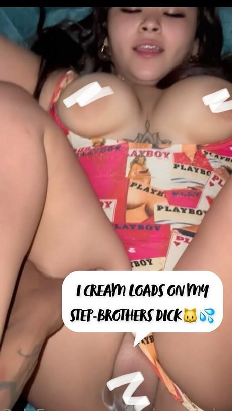 kisssingcousins onlyfans content