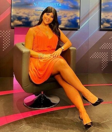 Valentina De Nucci feet onlyfans