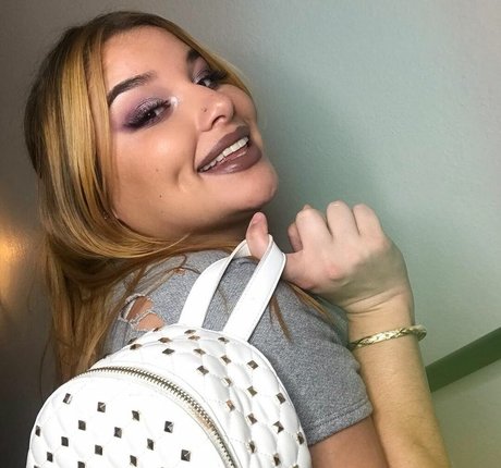 Ilianna onlyfans free