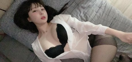 pregnant xxx onlyfans exclusive picture