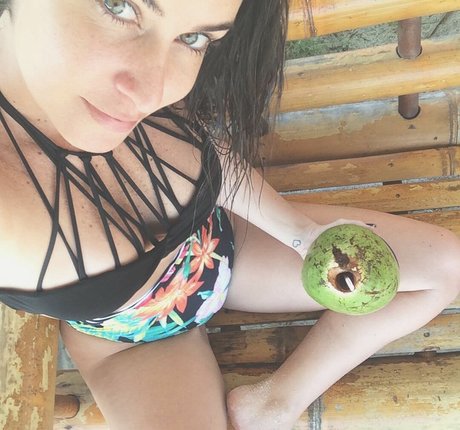 Larissa Erthal sextape onlyfans