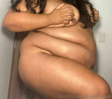 lunaredondaa nude onlyfans leaked