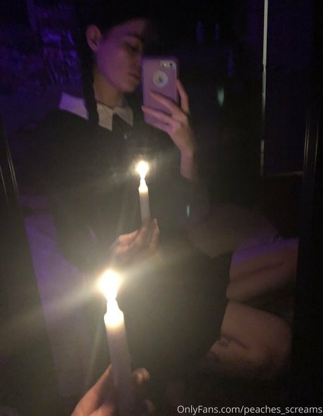 peacheyscreams onlyfans leajs