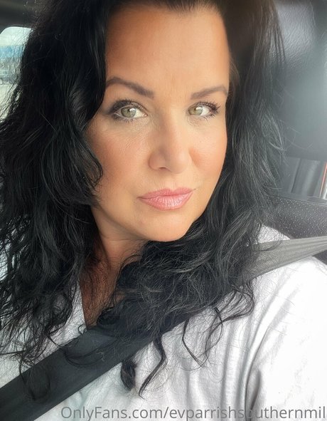 evparrish naked leaked onlyfans