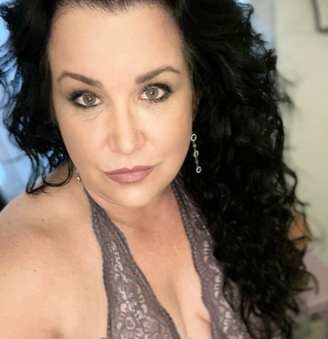 evparrish nude onlyfans leak