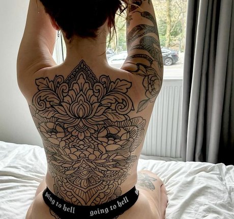 misbehavedjade onlyfans leaks nudes