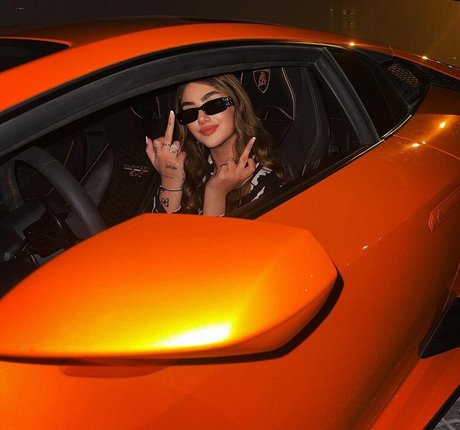 lisa straube onlyfans picture