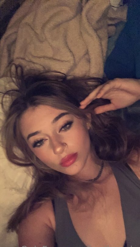 imrileyrain onlyfans ass