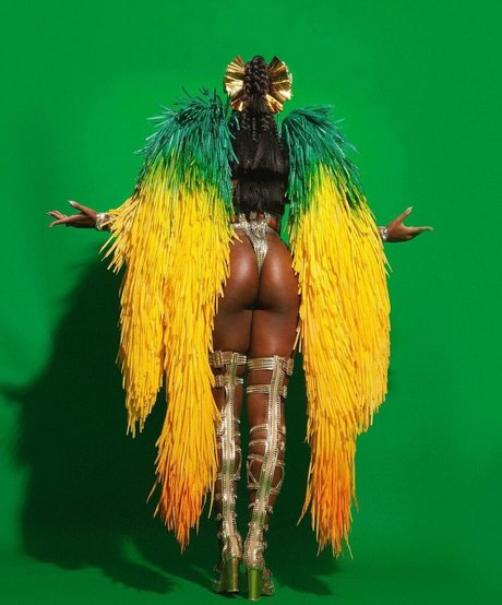 Iza Cantora leaked porn onlyfans