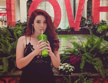 Goodnight Moon onlyfans free