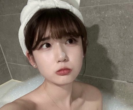 yule__0 03 onlyfans nude photos