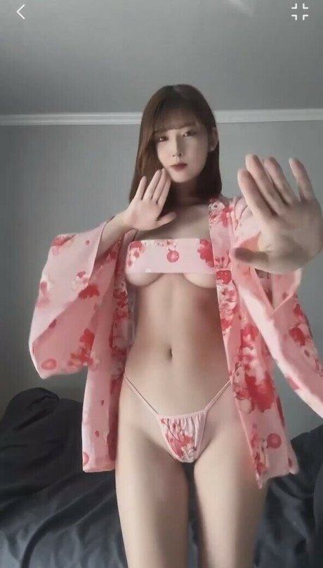 yule__0 03 nude onlyfans leaks