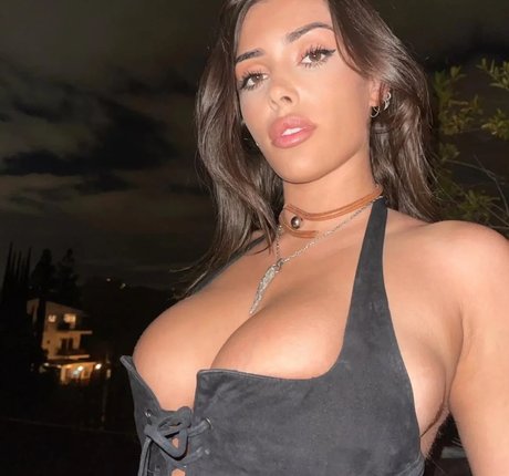 Bianca Censori onlyfans porn