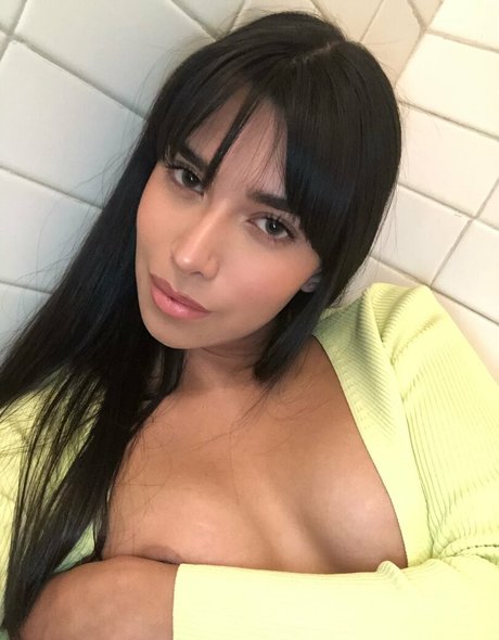 Gabrielle Maya onlyfans keak