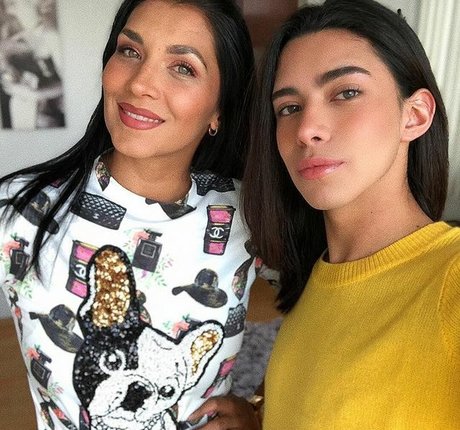 asian girls onlyfans pretty picture