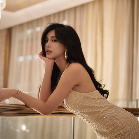 June Gong onlyfans creator