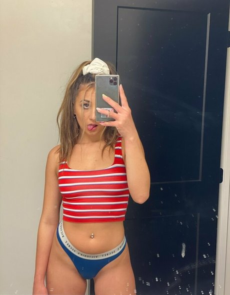 stepdaughter18 free only fans